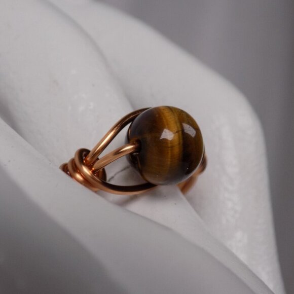 Tiger's eye stone wire wrapped ring size 7.5 - Picture 2 of 6